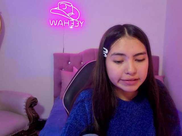 Isabela-tay live cam on BongaCams