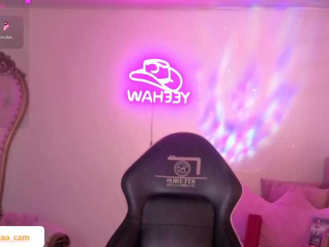 Isabela-tay live cam on BongaCams