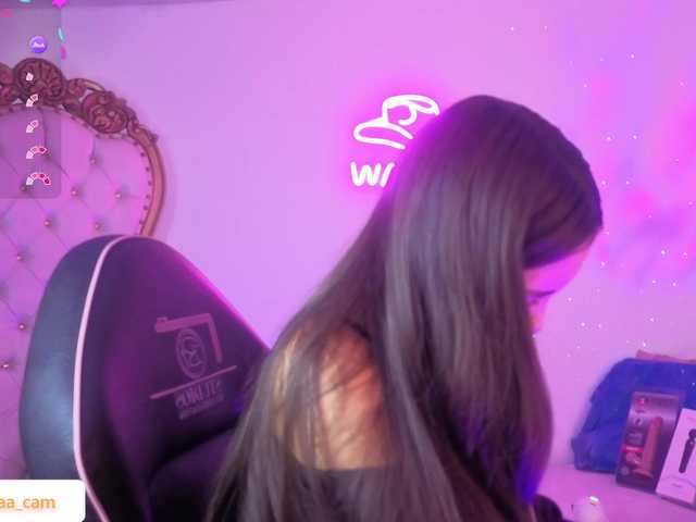 Isabela-tay live cam on BongaCams