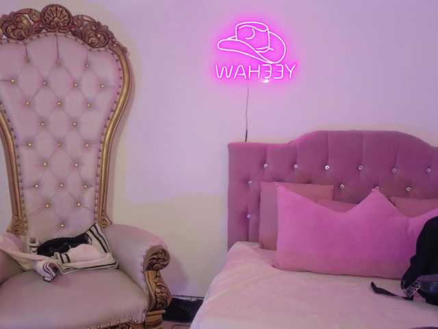 Isabela-tay live cam on BongaCams