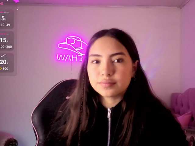 Isabela-tay live cam on BongaCams