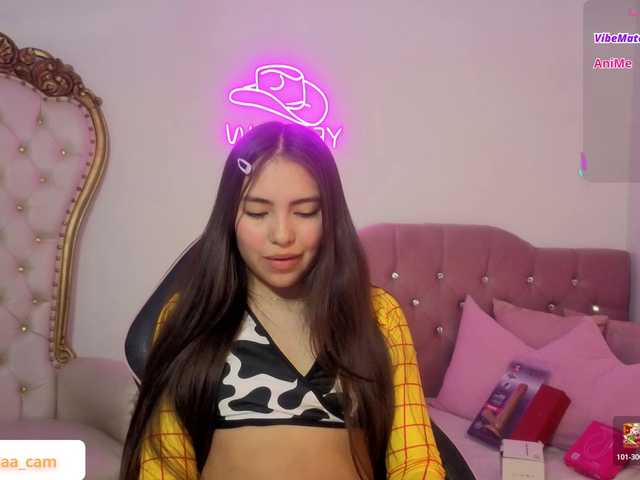 Isabela-tay live cam on BongaCams