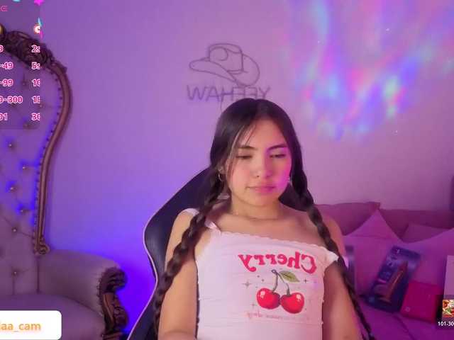 Isabela-tay live cam on BongaCams