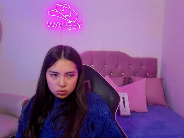 Isabela-tay live cam on BongaCams