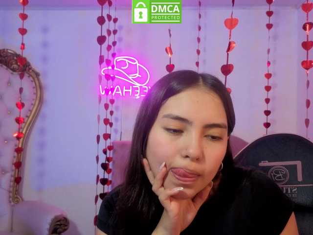 Isabela-tay live cam on BongaCams