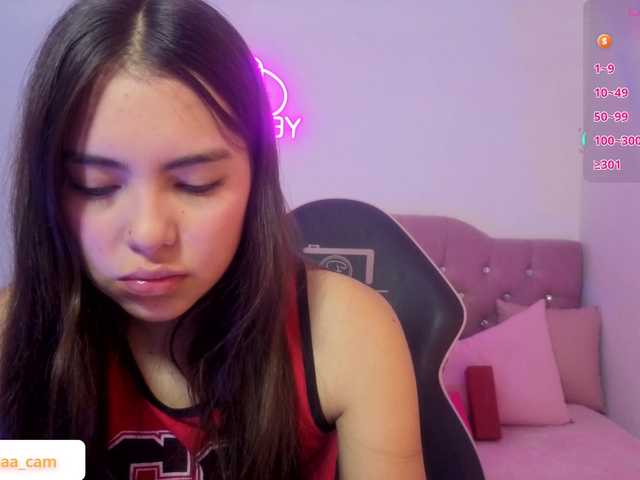 Isabela-tay live cam on BongaCams