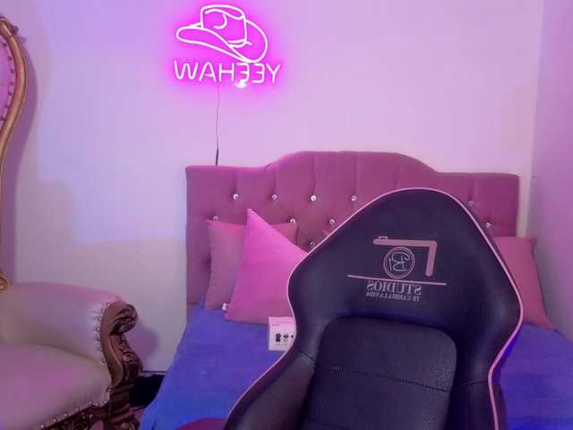 Isabela-tay live cam on BongaCams