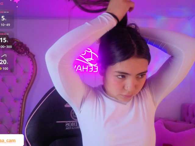 Isabela-tay webcam