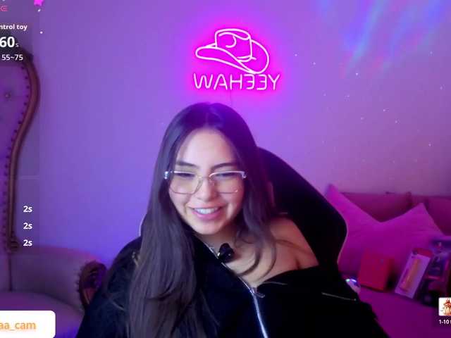 Isabela-tay live cam on BongaCams