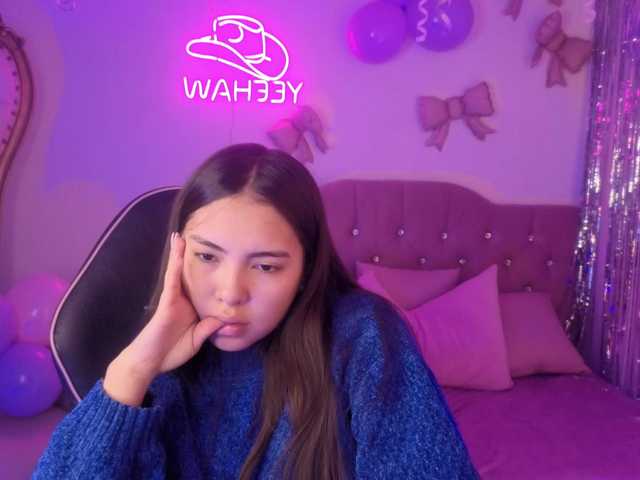 Isabela-tay live cam on BongaCams