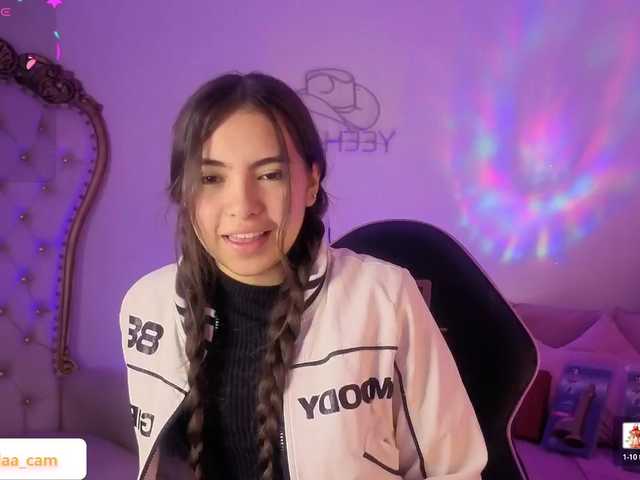 Isabela-tay webcam