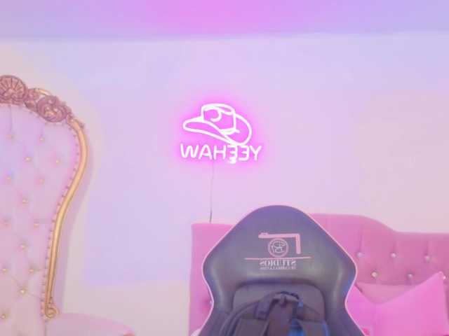 Isabela-tay live cam on BongaCams