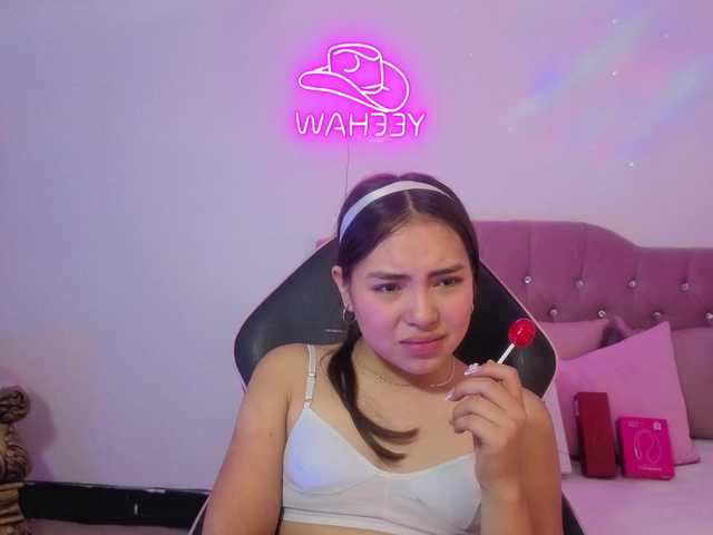 Isabela-tay live cam on BongaCams