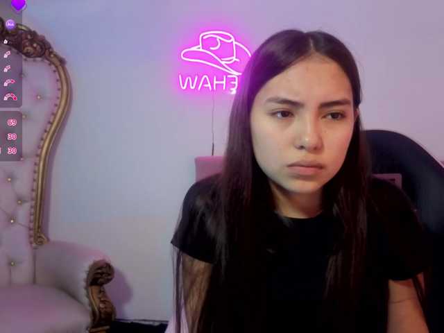 Isabela-tay live cam on BongaCams