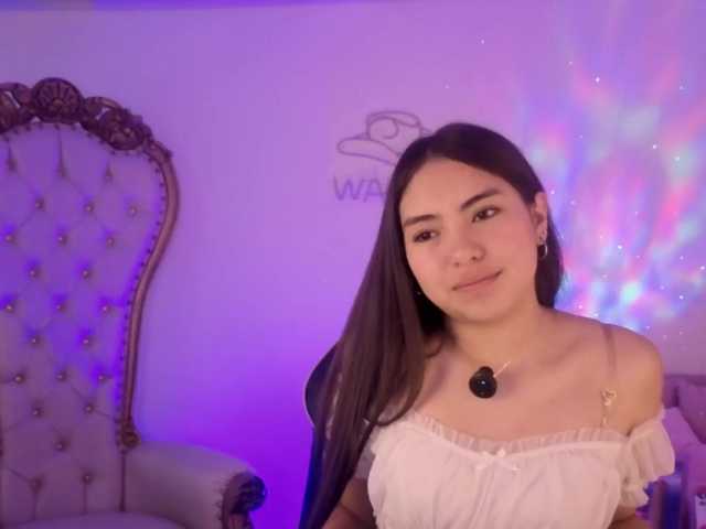 Isabela-tay live cam on BongaCams