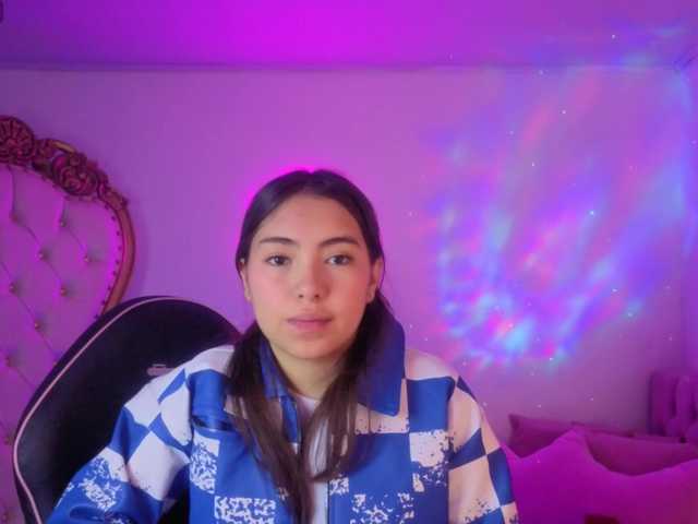 Isabela-tay webcam