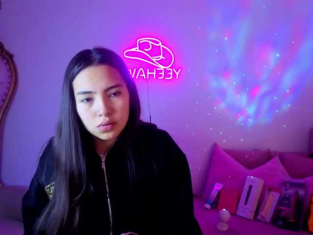 Isabela-tay webcam