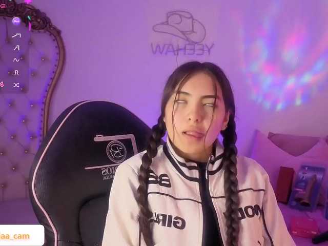Isabela-tay webcam