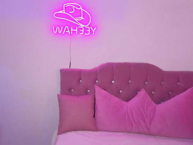 Isabela-tay live cam on BongaCams