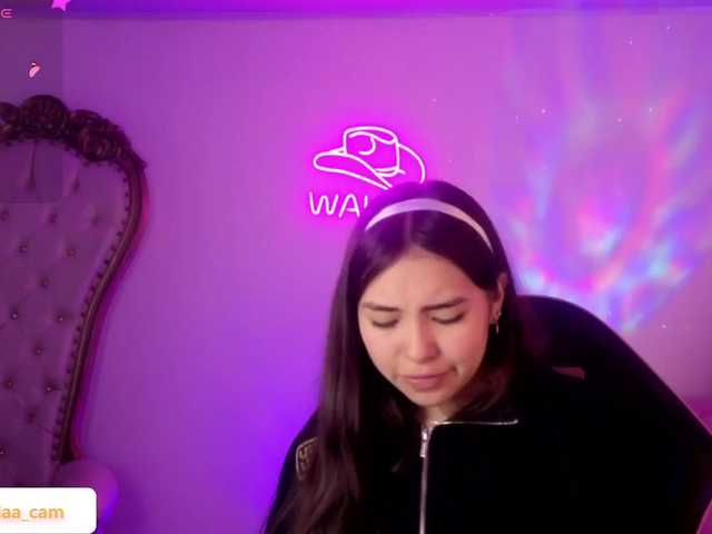 Isabela-tay live cam on BongaCams