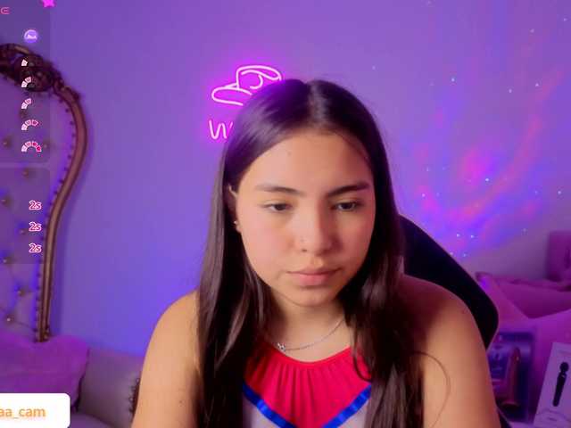 Isabela-tay live cam on BongaCams