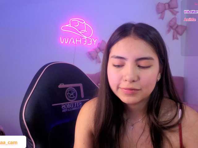 Isabela-tay — live female cam