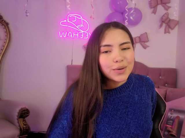 Isabela-tay live cam on BongaCams
