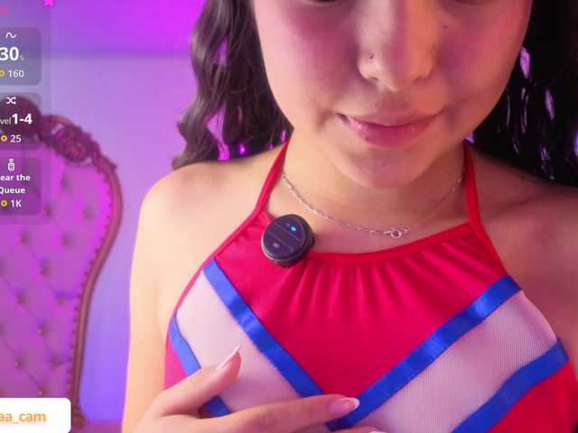 Isabela-tay live cam on BongaCams