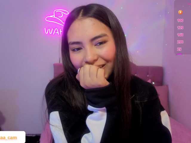 Isabela-tay live cam on BongaCams