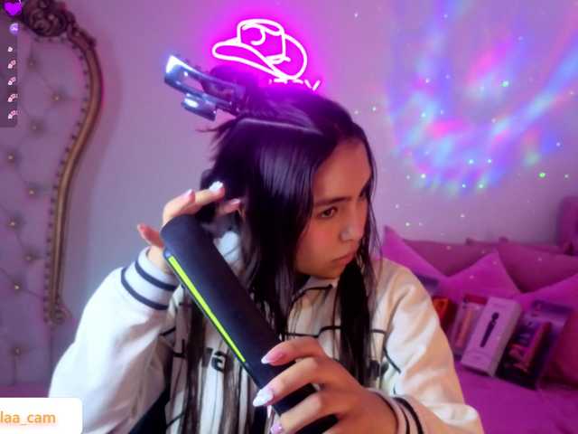 Isabela-tay live cam on BongaCams