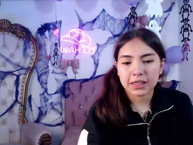 Isabela-tay live cam on BongaCams