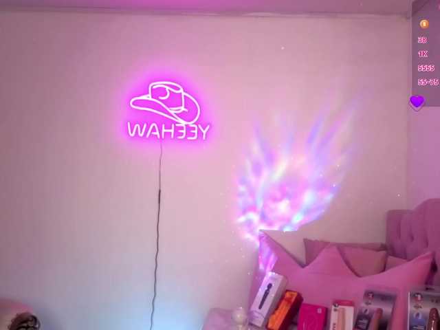 Isabela-tay live cam on BongaCams