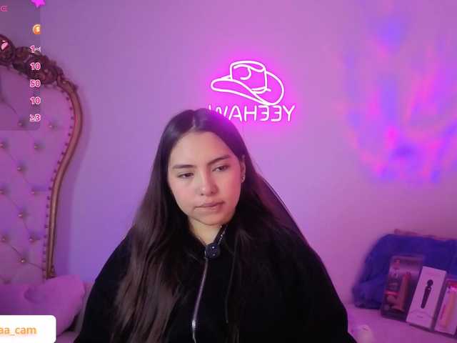 Isabela-tay live cam on BongaCams