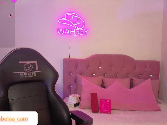 Isabela-tay live cam on BongaCams