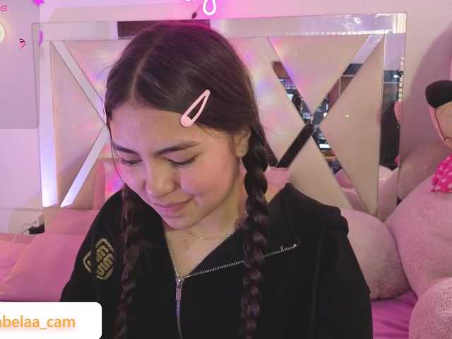 Isabela-tay live cam on BongaCams