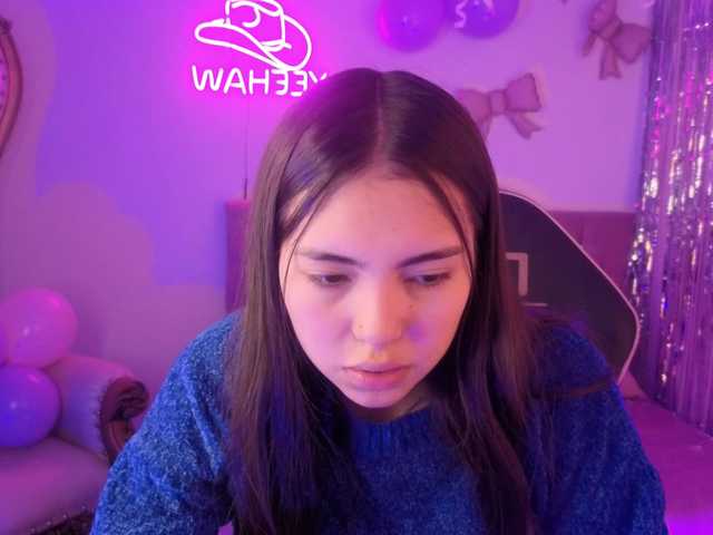 Isabela-tay live cam on BongaCams
