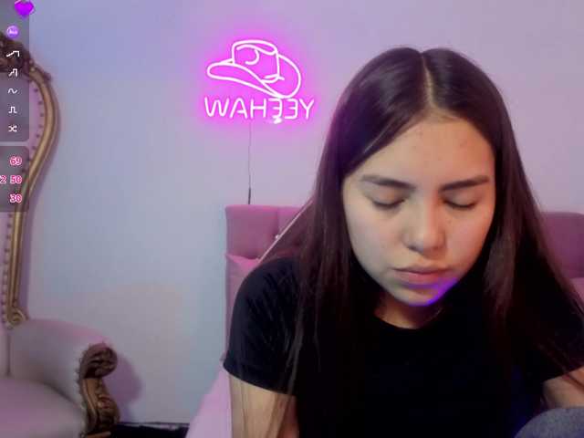Isabela-tay live cam on BongaCams