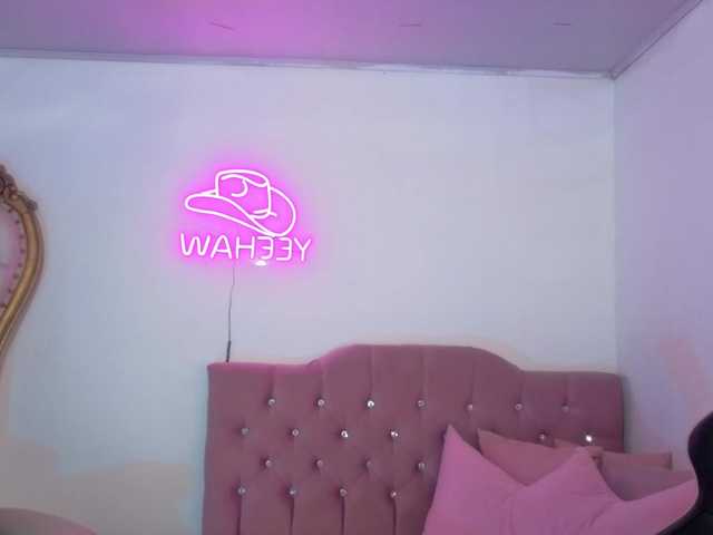 Isabela-tay live cam on BongaCams