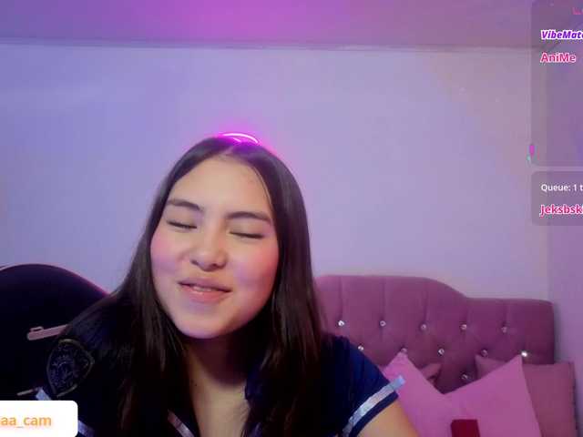 Isabela-tay live cam on BongaCams