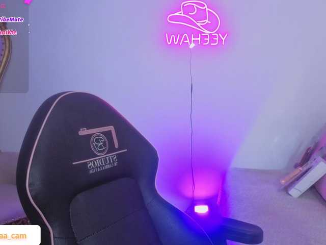 Isabela-tay webcam