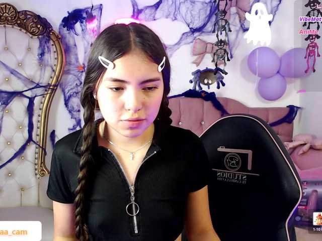 Isabela-tay live cam on BongaCams