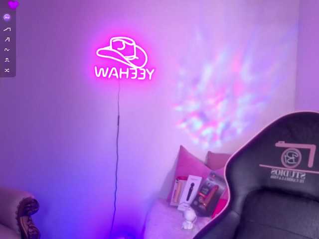 Isabela-tay live cam on BongaCams