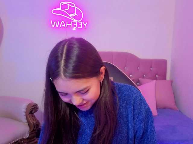 Isabela-tay live cam on BongaCams