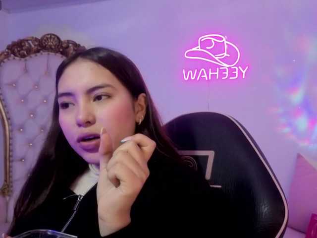 Isabela-tay live cam on BongaCams