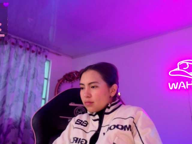 Isabela-tay live cam on BongaCams