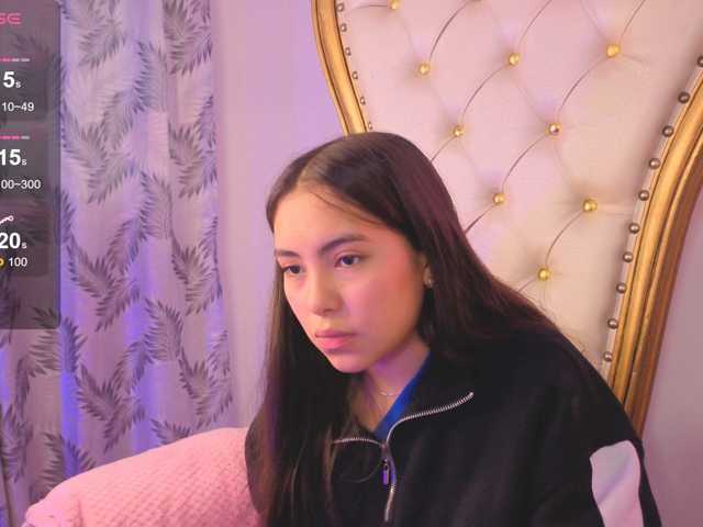 Isabela-tay live cam on BongaCams
