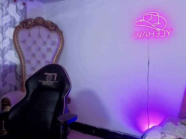 Isabela-tay live cam on BongaCams