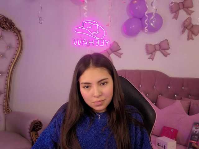 Isabela-tay live cam on BongaCams