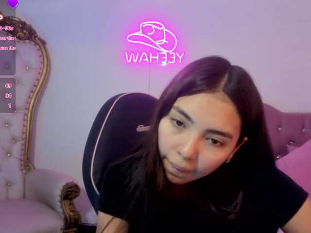Isabela-tay live cam on BongaCams
