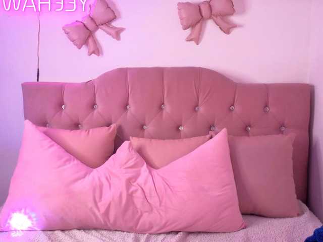 Isabela-tay live cam on BongaCams